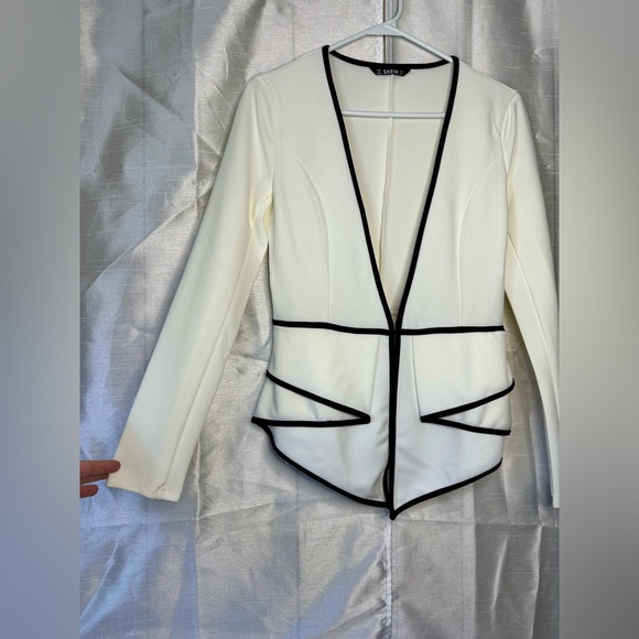 SHEIN blazer - Picture 2 of 7